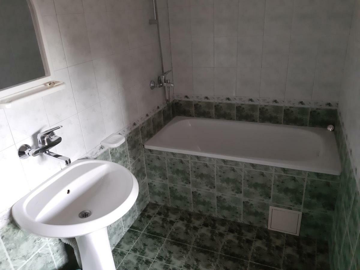 Къща Поколения Tryavna Dış mekan fotoğraf