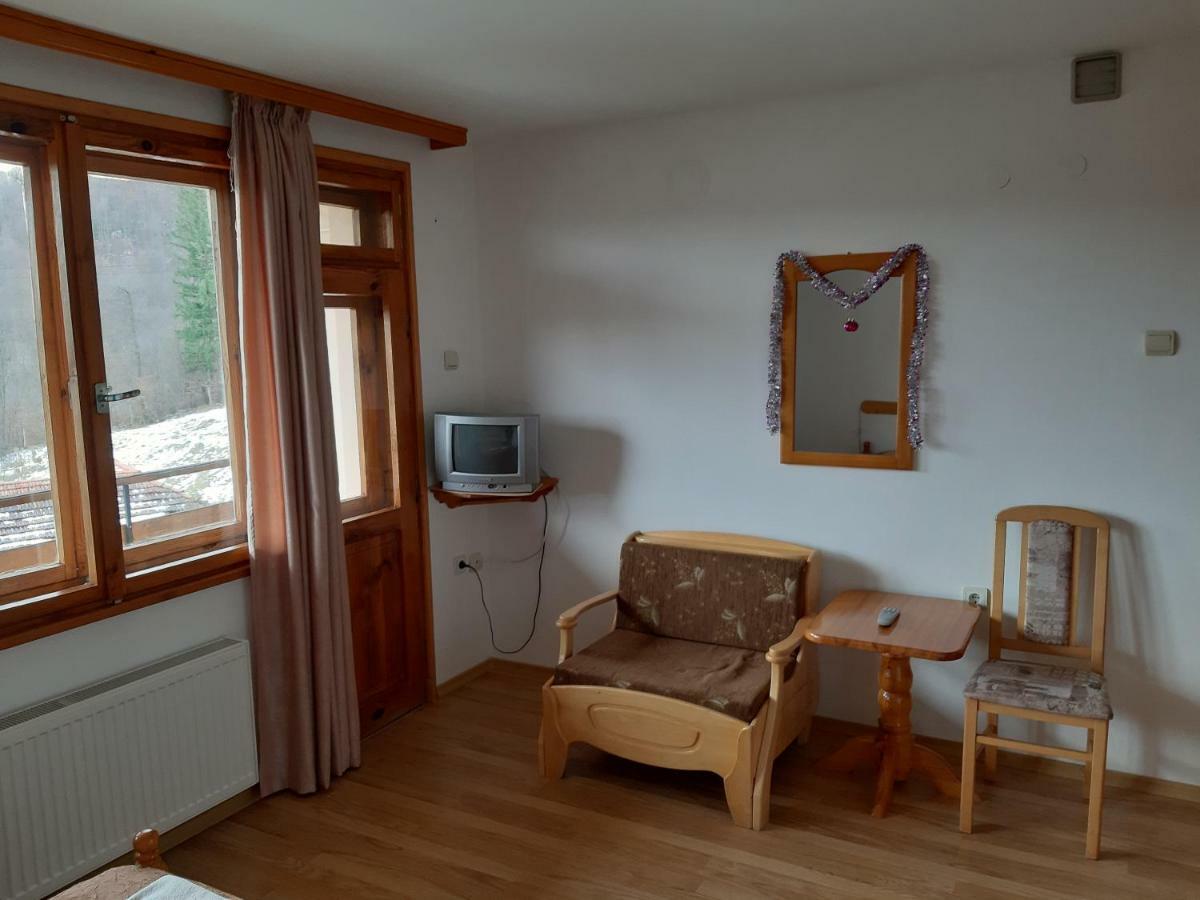 Къща Поколения Tryavna Dış mekan fotoğraf
